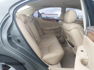 2006 Lexus ES 330 with VIN JTHBA30G465162227, listed as a IAAI auction lot 42074881 with 235,853 mi miles. Bid and sale history available at carsss.com. Image 8.