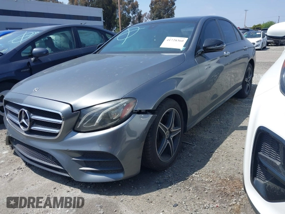 2018 Mercedes-Benz E-Class E 300 with VIN WDDZF4JB0JA433719, listed as a IAAI auction lot 41728360 with 46,848 mi miles. Bid and sale history available at carsss.com. Image 23.