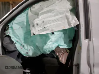 2018 Ford Transit z VIN 1FTYR1ZM0JKB37885, wystawiony jako Copart lot #41970135 z przebiegiem Nie podano mil oraz Szkody całkowita. Historia ofert i sprzedaży dostępna na DreamBid. Obrazek 7.