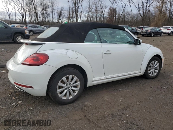 2018 Volkswagen Beetle S z VIN 3VW5DAAT3JM514865, wystawiony jako Copart lot #41675185 z przebiegiem Nie podano mil oraz Szkoda całkowita • Salvage title. Historia ofert i sprzedaży dostępna na DreamBid. Obrazek 3.