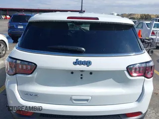 2025 Jeep Compass Sport with VIN 3C4NJDAN9ST516030, listed as a IAAI auction lot 41471666 with 2,094 mi miles and . Bid and sale history available at DreamBid. Image 17.
