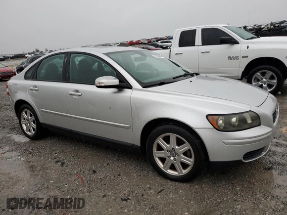 2007 Volvo S40 2.4L with VIN YV1MS390472269580, listed as a Copart auction lot 51508845 with 180,556 mi miles and Salvage Title. Bid and sale history available at carsss.com. Image 4.