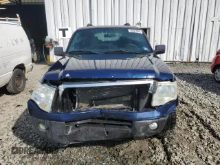 2007 Ford Expedition XLT with VIN 1FMFU16517LA34427, listed as a Copart auction lot 56547695 with 131,048 mi miles and Salvage title. Bid and sale history available at DreamBid. Image 5.