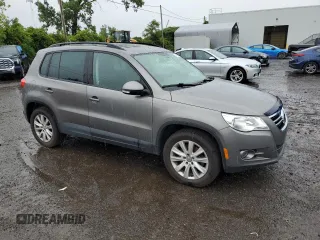 2011 Volkswagen Tiguan with VIN WVGCV7AX4BW527389, listed as a Copart auction lot 67476614 with 159,912 mi miles and Non repairable. Bid and sale history available at DreamBid. Image 4.