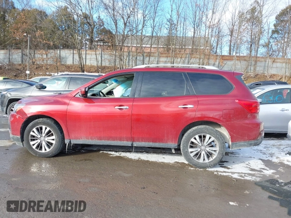 2017 Nissan Pathfinder SV with VIN 5N1DR2MMXHC904184, listed as a IAAI auction lot 41369202 with 85,427 mi miles. Bid and sale history available at carsss.com. Image 15.