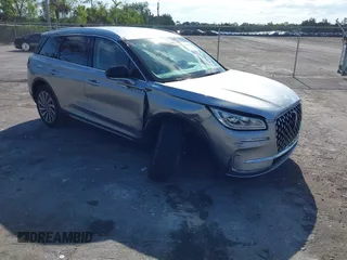 2023 Lincoln Corsair Reserve z VIN 5LMCJ2CA4PUL27121, wystawiony jako IAAI lot #42029220 z przebiegiem 4 998 mil mil oraz . Historia ofert i sprzedaży dostępna na DreamBid. Obrazek 1.