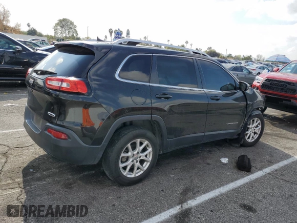 2016 Jeep Cherokee Latitude with VIN 1C4PJLCB1GW363800, listed as a Copart auction lot 50510675 with 157,806 mi miles and Clean Title. Bid and sale history available at carsss.com. Image 3.
