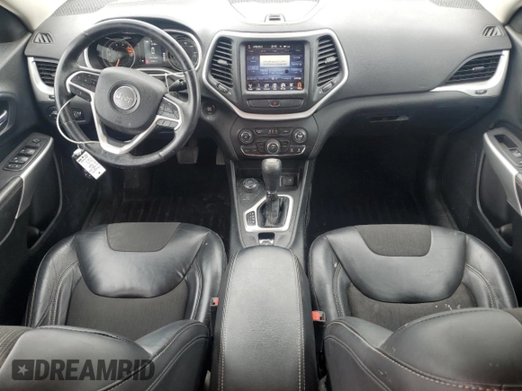 2018 Jeep Cherokee Latitude Plus z VIN 1C4PJMLX8JD607124, wystawiony jako Copart lot #62834735 z przebiegiem 131 690 mil mil oraz Szkoda całkowita • Salvage title. Historia ofert i sprzedaży dostępna na DreamBid. Obrazek 8.