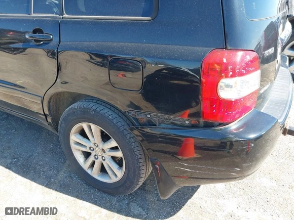 2006 Toyota Highlander Hybrid with VIN JTEEW21A660011869, listed as a IAAI auction lot 41748654 with 240,502 mi miles. Bid and sale history available at carsss.com. Image 6.