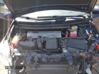 2015 Toyota Prius Four with VIN JTDKN3DU0F1913319, listed as a IAAI auction lot 42071760 with 132,190 mi miles. Bid and sale history available at carsss.com. Image 10.