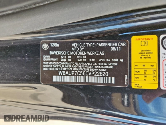 2012 BMW 1 Series 128i z VIN WBAUP7C56CVP22820, wystawiony jako Copart lot #56007435 z przebiegiem 75 161 mil mil oraz Czysty tytuł • Clean title. Historia ofert i sprzedaży dostępna na DreamBid. Obrazek 12.