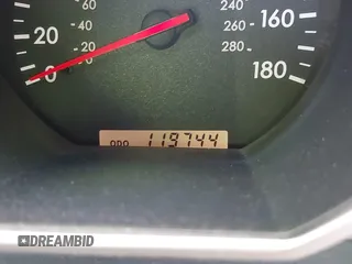 2005 Lexus SC 430 z VIN JTHFN48Y550062562, wystawiony jako IAAI lot #42437298 z przebiegiem 119 744 mil mil oraz . Historia ofert i sprzedaży dostępna na DreamBid. Obrazek 15.