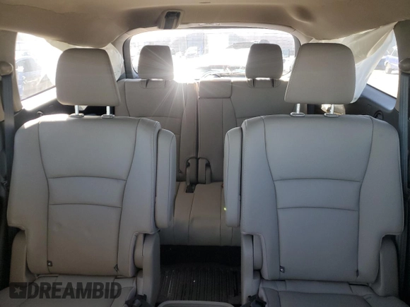 2022 Honda Pilot Touring 7-Passenger with VIN 5FNYF6H67NB010708, listed as a Copart auction lot 45143385 with 117,756 mi miles and Salvage Title. Bid and sale history available at carsss.com. Image 10.