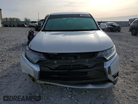 2018 Mitsubishi Outlander ES z VIN JA4AZ3A3XJZ039643, wystawiony jako Copart lot #54009855 z przebiegiem 77 890 mil mil oraz Szkoda całkowita • Salvage title. Historia ofert i sprzedaży dostępna na DreamBid. Obrazek 5.