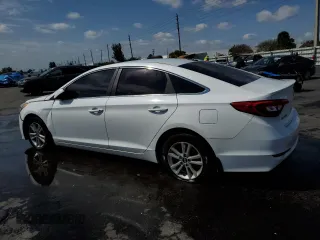 2015 Hyundai Sonata SE with VIN 5NPE24AF5FH072950, listed as a Copart auction lot 52678885 with 140,227 mi miles and Clean Title. Bid and sale history available at carsss.com. Image 2.