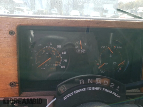 1994 Chevrolet Chevy Van с VIN 1GBEG25K5RF123489, выставлен на аукционе Copart как лот 79491854 с пробегом 82 970 миль миль и Списание • Salvage title. История ставок и продаж доступна на DreamBid. Изображение 9.
