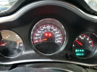 2014 Dodge Avenger SE z VIN 1C3CDZABXEN224381, wystawiony jako Copart lot #45732115 z przebiegiem 166 519 mil mil oraz Szkoda całkowita • Salvage title. Historia ofert i sprzedaży dostępna na DreamBid. Obrazek 9.