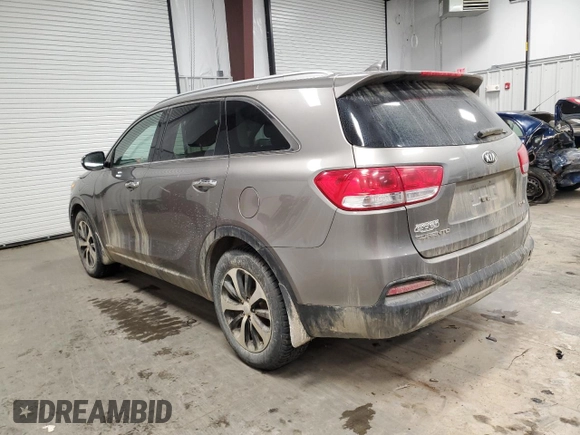 2016 Kia Sorento EX with VIN 5XYPHDA51GG103635, listed as a Copart auction lot 47126725 with 187,003 mi miles and Salvage Title. Bid and sale history available at carsss.com. Image 2.