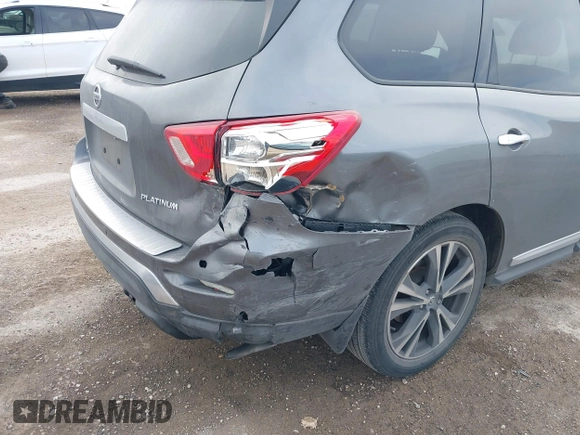 2018 Nissan Pathfinder SL with VIN 5N1DR2MN7JC678216, listed as a IAAI auction lot 41424767 with 94,139 mi miles. Bid and sale history available at carsss.com. Image 6.