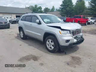 2011 Jeep Grand Cherokee Laredo с VIN 1J4RR4GG3BC734683, выставлен на аукционе IAAI как лот 42656716 с пробегом 151 220 миль миль и . История ставок и продаж доступна на DreamBid. Изображение 1.