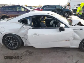 2017 Subaru BRZ Limited with VIN JF1ZCAC15H8600153, listed as a IAAI auction lot 41044582 with 52,161 mi miles and . Bid and sale history available at DreamBid. Image 13.