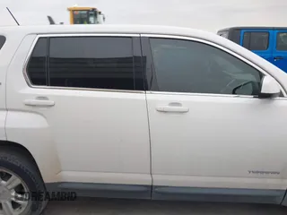 2016 GMC Terrain SLE with VIN 2GKALMEK5G6346211, listed as a IAAI auction lot 41260113 with 28,229 mi miles and . Bid and sale history available at carsss.com. Image 13.