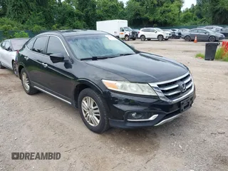 2013 Honda Crosstour EX-L z VIN 5J6TF3H56DL000421, wystawiony jako IAAI lot #42785201 z przebiegiem 236 606 mil mil oraz . Historia ofert i sprzedaży dostępna na DreamBid. Obrazek 1.