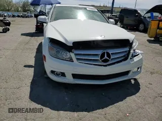 2008 Mercedes-Benz C 300 Sport z VIN WDDGF54X68R013950, wystawiony jako Copart lot #53388265 z przebiegiem 171 032 mil mil oraz Szkoda całkowita • Salvage title. Historia ofert i sprzedaży dostępna na DreamBid. Obrazek 11.