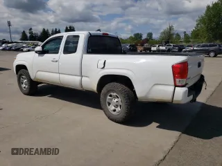 2017 Toyota Tacoma SR z VIN 5TFSX5EN8HX048354, wystawiony jako Copart lot #53874655 z przebiegiem 108 957 mil mil oraz Szkoda całkowita • Salvage title. Historia ofert i sprzedaży dostępna na DreamBid. Obrazek 2.
