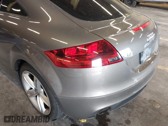 2012 Audi TT Premium Plus z VIN TRUBFAFK8C1016862, wystawiony jako IAAI lot #40859003 z przebiegiem 117 211 mil mil oraz . Historia ofert i sprzedaży dostępna na DreamBid. Obrazek 21.