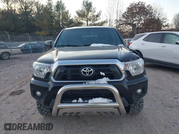 2013 Toyota Tacoma z VIN 3TMLU4EN7DM128414, wystawiony jako IAAI lot #41527647 z przebiegiem 112 097 mil mil oraz . Historia ofert i sprzedaży dostępna na DreamBid. Obrazek 12.