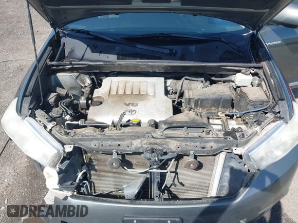 2011 Toyota Highlander Limited with VIN 5TDDK3EH6BS061624, listed as a IAAI auction lot 41772700 with 218,347 mi miles and . Bid and sale history available at DreamBid. Image 10.