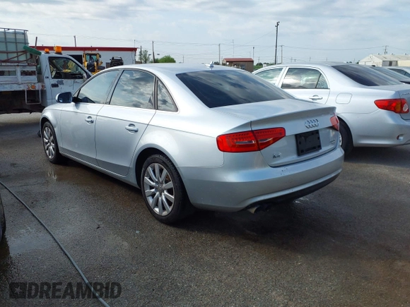 2013 Audi A4 Premium с VIN WAUBFAFL9DN030506, выставлен на аукционе IAAI как лот 41920924 с пробегом 168 770 миль миль и . История ставок и продаж доступна на DreamBid. Изображение 3.