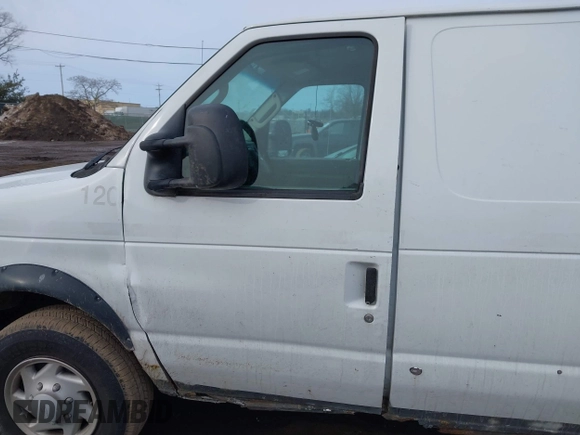 2009 Ford Econoline Cargo z VIN 1FTNE24L99DA19725, wystawiony jako IAAI lot #41652405 z przebiegiem Nie podano mil oraz . Historia ofert i sprzedaży dostępna na DreamBid. Obrazek 6.