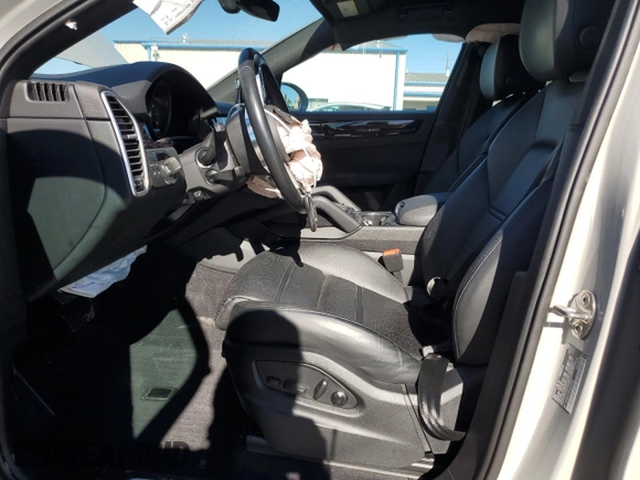 2023 Porsche Cayenne with VIN WP1BA2AY2PDA26543, listed as a Copart auction lot 82016564 with 23,191 mi miles and Salvage title. Bid and sale history available at DreamBid. Image 7.