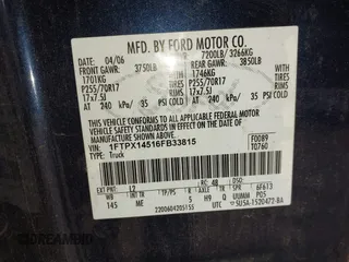 2006 Ford F-150 XLT with VIN 1FTPX14516FB33815, listed as a IAAI auction lot 41892318 with 181,196 mi miles. Bid and sale history available at carsss.com. Image 9.