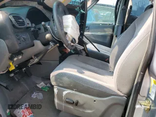 2006 Dodge Grand Caravan SE z VIN 1D4GP24R26B556230, wystawiony jako Copart lot #54518545 z przebiegiem 98 866 mil mil oraz Szkoda całkowita • Salvage title. Historia ofert i sprzedaży dostępna na DreamBid. Obrazek 7.