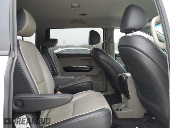 2016 Kia Sedona SX with VIN KNDMC5C12G6129925, listed as a Copart auction lot 86395504 with 195,000 mi miles and Salvage Title. Bid and sale history available at carsss.com. Image 11.