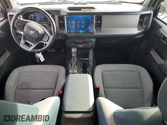 2021 Ford Bronco z VIN 1FMEE5BP2MLA72638, wystawiony jako Copart lot #47970155 z przebiegiem 58 250 mil mil oraz Szkoda całkowita • Salvage title. Historia ofert i sprzedaży dostępna na DreamBid. Obrazek 8.