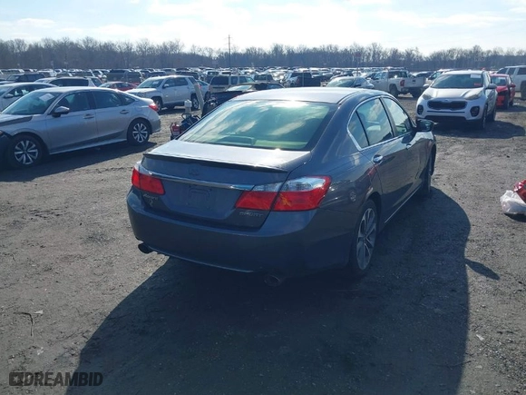 2014 Honda Accord Sedan Sport with VIN 1HGCR2F53EA171720, listed as a IAAI auction lot 41540727 with 112,070 mi miles. Bid and sale history available at carsss.com. Image 4.