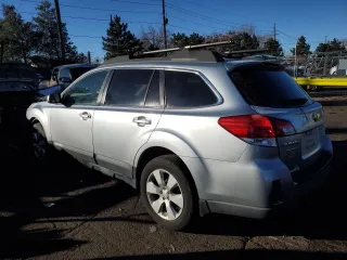 2012 Subaru Outback 2.5i Prem with VIN 4S4BRCGC0C3214369, listed as a Copart auction lot 87917415 with 199,951 mi miles and Salvage Title. Bid and sale history available at carsss.com. Image 2.