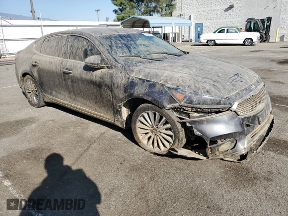 2017 Kia Cadenza Premium with VIN KNALB4J19H5091688, listed as a Copart auction lot 83215074 with 0 mi miles and Clean Title. Bid and sale history available at carsss.com. Image 4.