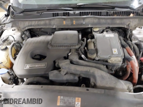 2014 Ford Fusion SE Hybrid with VIN 3FA6P0LU8ER183231, listed as a IAAI auction lot 41848377 with 130,496 mi miles. Bid and sale history available at carsss.com. Image 10.