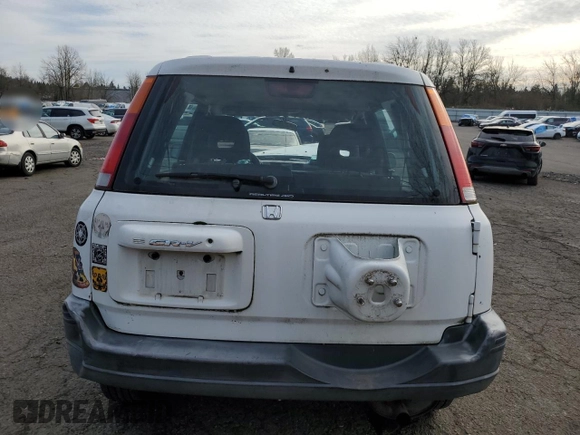2000 Honda CR-V LX with VIN JHLRD1842YS005843, listed as a Copart auction lot 51677025 with 294,710 mi miles and Salvage Title. Bid and sale history available at carsss.com. Image 6.