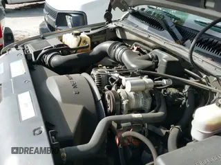 2001 Chevrolet Silverado 1500 with VIN 1GCEC14W91Z275624, listed as a IAAI auction lot 42674946 with 154,324 mi miles and . Bid and sale history available at DreamBid. Image 12.