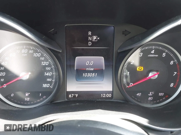 2015 Mercedes-Benz C 300 with VIN 55SWF4JB0FU061535, listed as a IAAI auction lot 42064350 with 103,051 mi miles and . Bid and sale history available at carsss.com. Image 7.