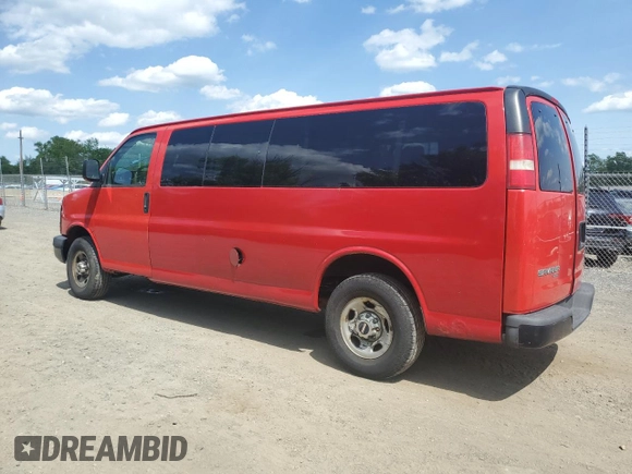2007 GMC Savana with VIN 1GJHG39UX71235704, listed as a Copart auction lot 55472075 with 210,842 mi miles and Clean Title. Bid and sale history available at carsss.com. Image 2.