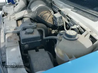 2004 Ford Econoline Cargo with VIN 1FTRE14W24HA72208, listed as a IAAI auction lot 41566737 with 95,391 mi miles and . Bid and sale history available at DreamBid. Image 12.