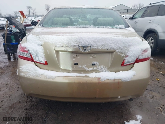 2010 Toyota Camry with VIN 4T4BF3EK8AR081084, listed as a IAAI auction lot 41565325 with 191,750 mi miles. Bid and sale history available at carsss.com. Image 16.
