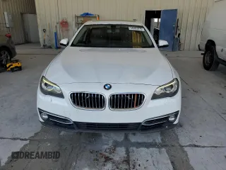 2015 BMW 5 Series 528i z VIN WBA5A5C59FD515178, wystawiony jako Copart lot #58083675 z przebiegiem 170 333 mil mil oraz Szkoda całkowita • Salvage title. Historia ofert i sprzedaży dostępna na DreamBid. Obrazek 5.